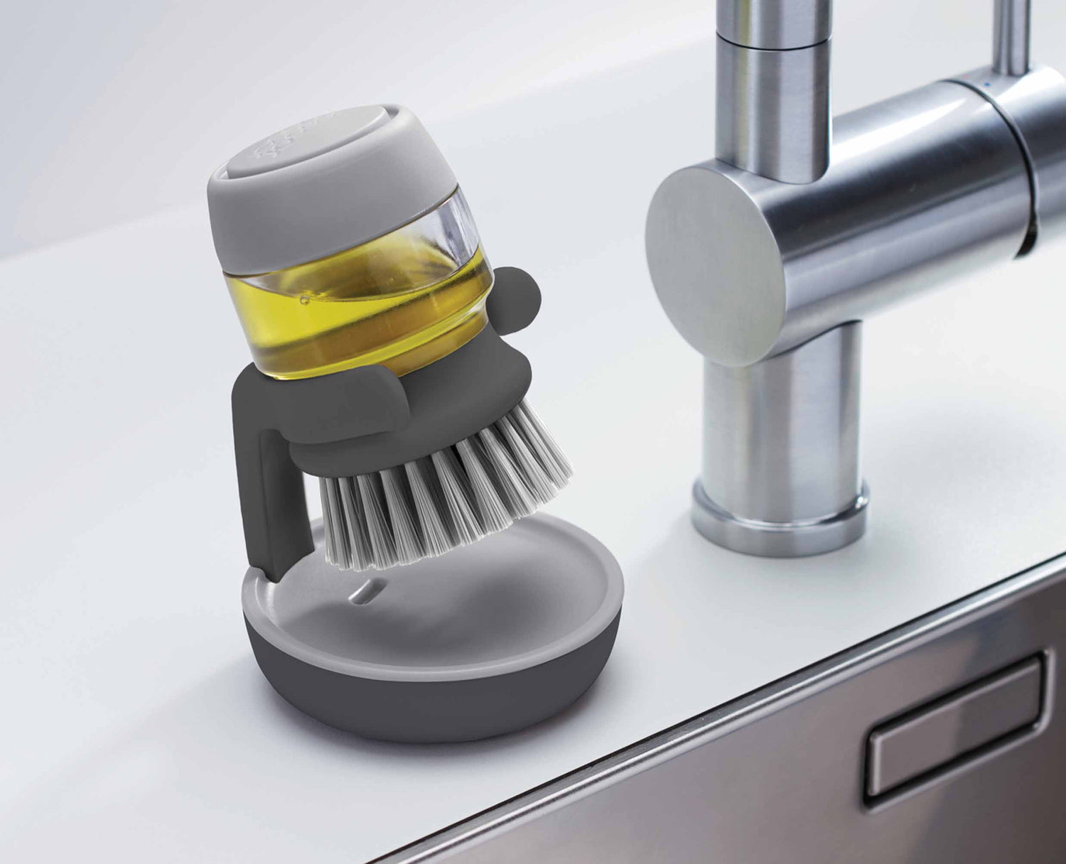 Serenosols™DispensBrush | Efficiënte, tijdbesparende reiniging met gecontroleerde zeepdosering