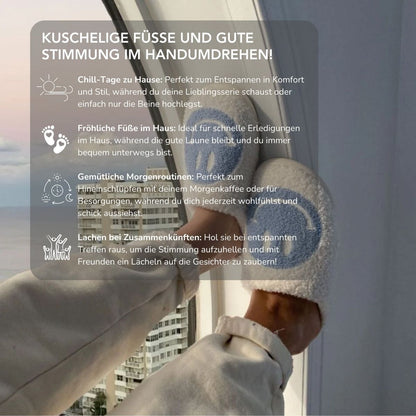 Serenosole™ HappySteps Smiley-Badelatschen | Bring ein Lächeln in jeden Schritt mit gemütlichem Komfort! (1+1 GRATIS)